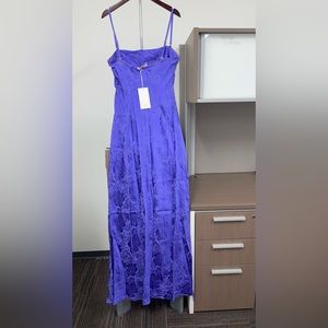 NWT Augustethelabel Astrid Maxi Dress in Medium